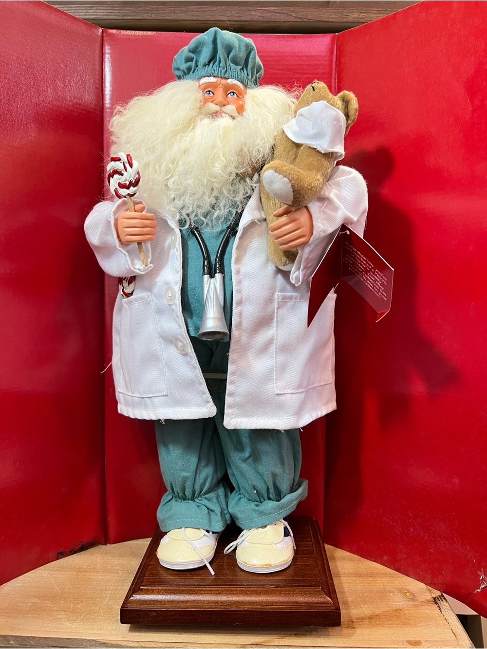 Home For The Holidays Visions Of Santa SURGEON SANTA 18" Figurine Doctor Boxed